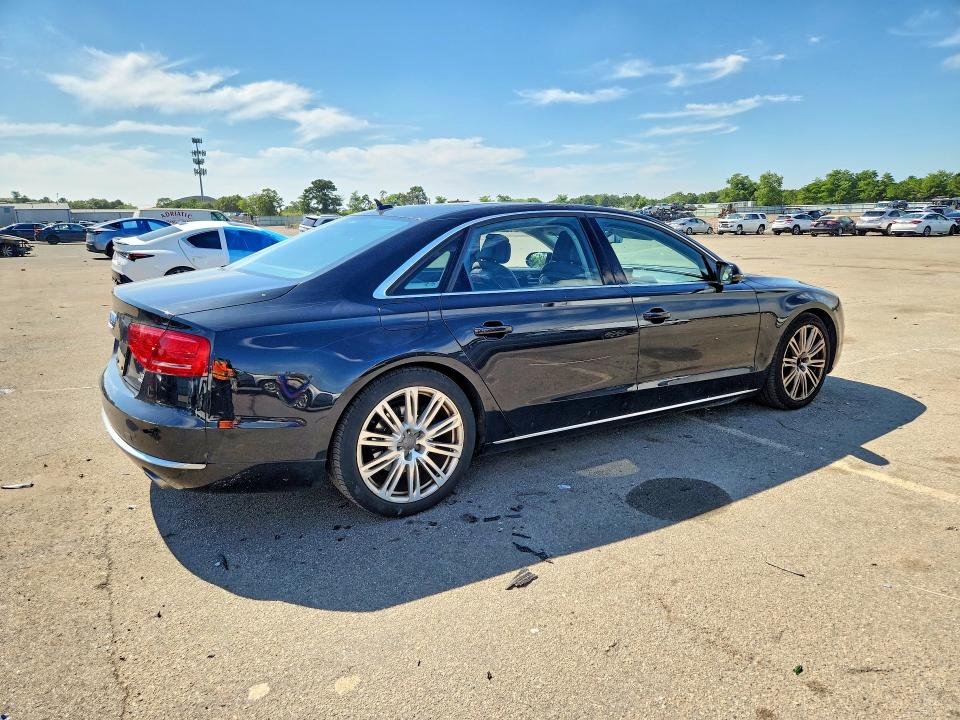 Zdjęcie 3 z aukcji – 2014 AUDI A8 z VIN WAURMAFD5EN004936