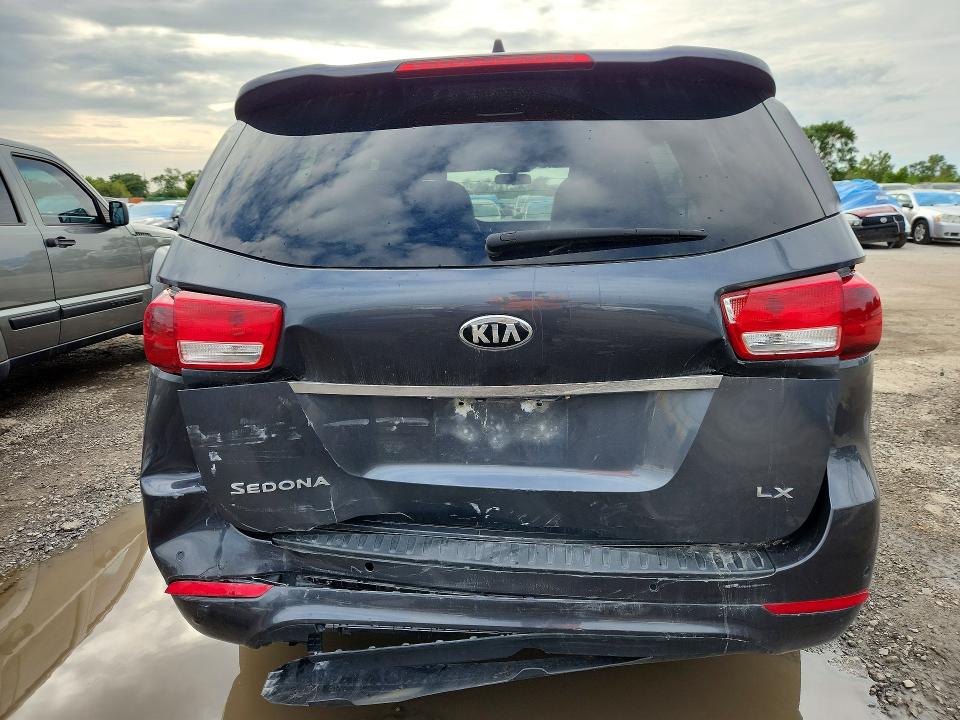 Photo 6 from auction – 2016 KIA SEDONA with VIN KNDMB5C1XG6215860