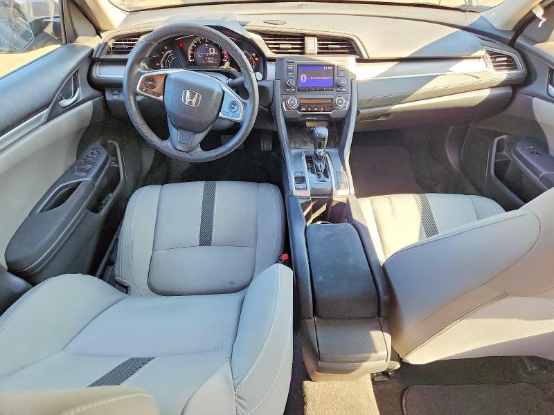 Снимка 8 от търг – 2017 HONDA CIVIC с VIN 19XFC2F50HE215560