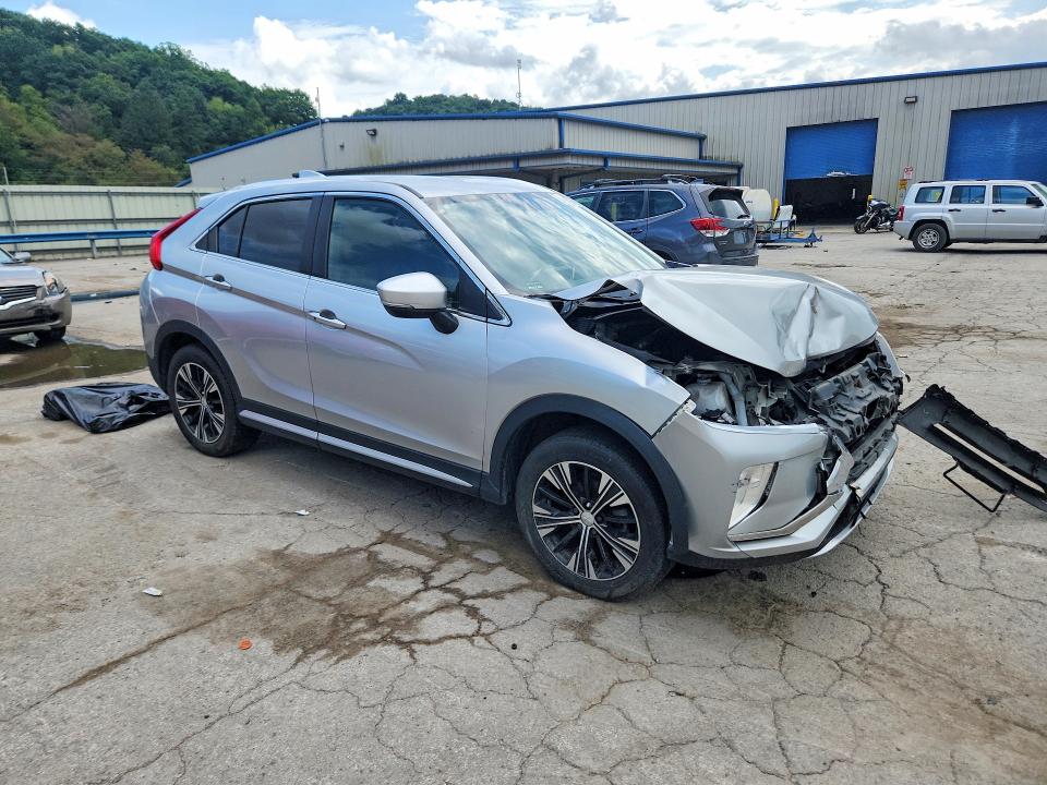Фото 4 с аукциона – 2018 MITSUBISHI ECLIPSE CROSS с VIN JA4AT5AA4JZ044686