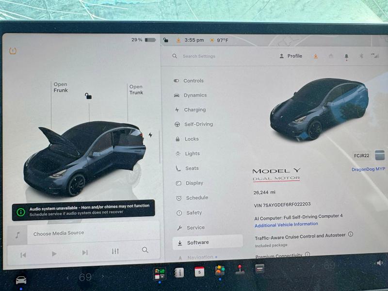 Photo 8 from auction – 2024 TESLA MODEL Y with VIN 7SAYGDEF6RF022203