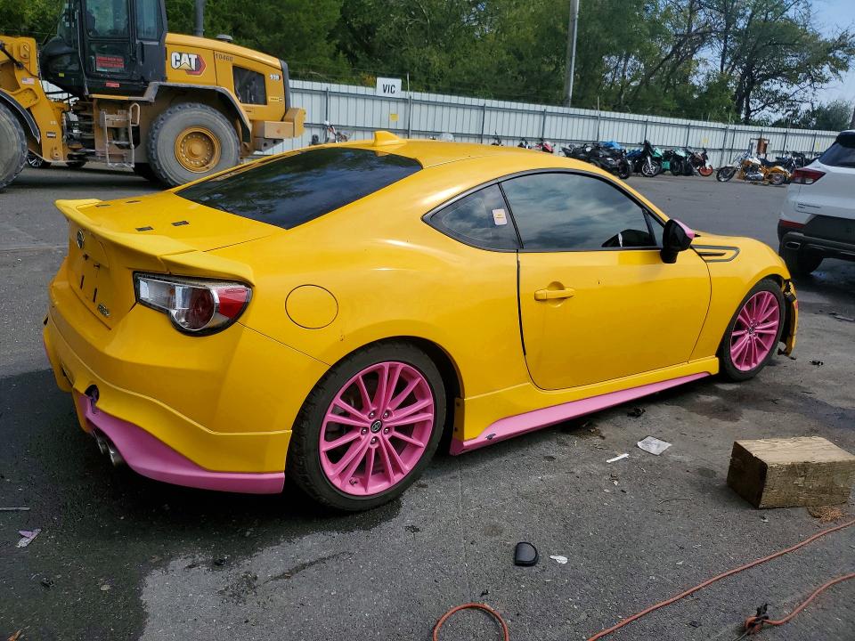 Photo 3 from auction – 2015 SCION FR-S with VIN JF1ZNAA19F8704686