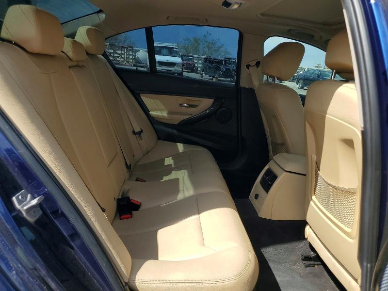 Photo 10 from auction – 2017 BMW 320 with VIN WBA8E1G30HNU15602