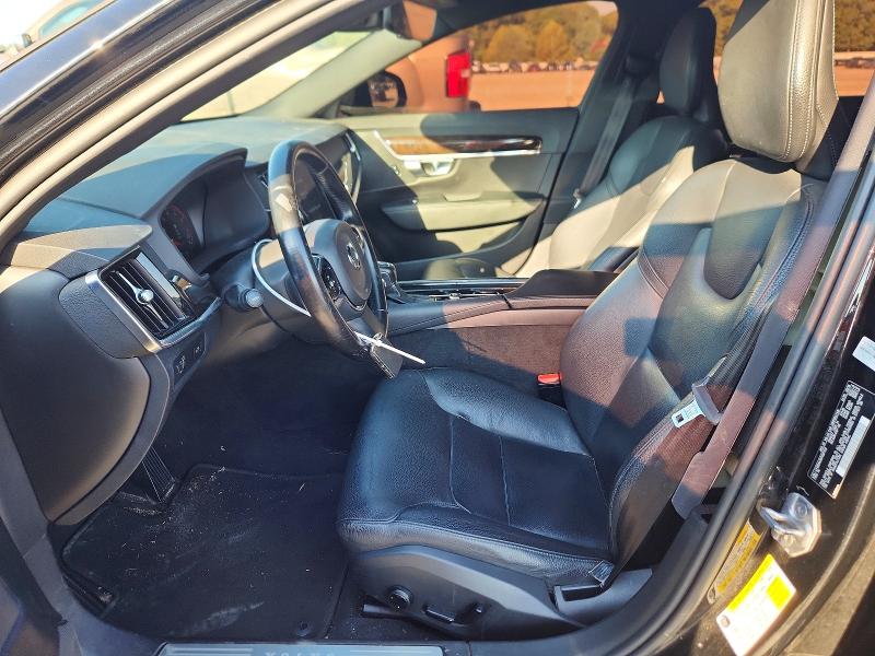 Photo 7 from auction – 2019 VOLVO S90 with VIN LVY102AK5KP097702