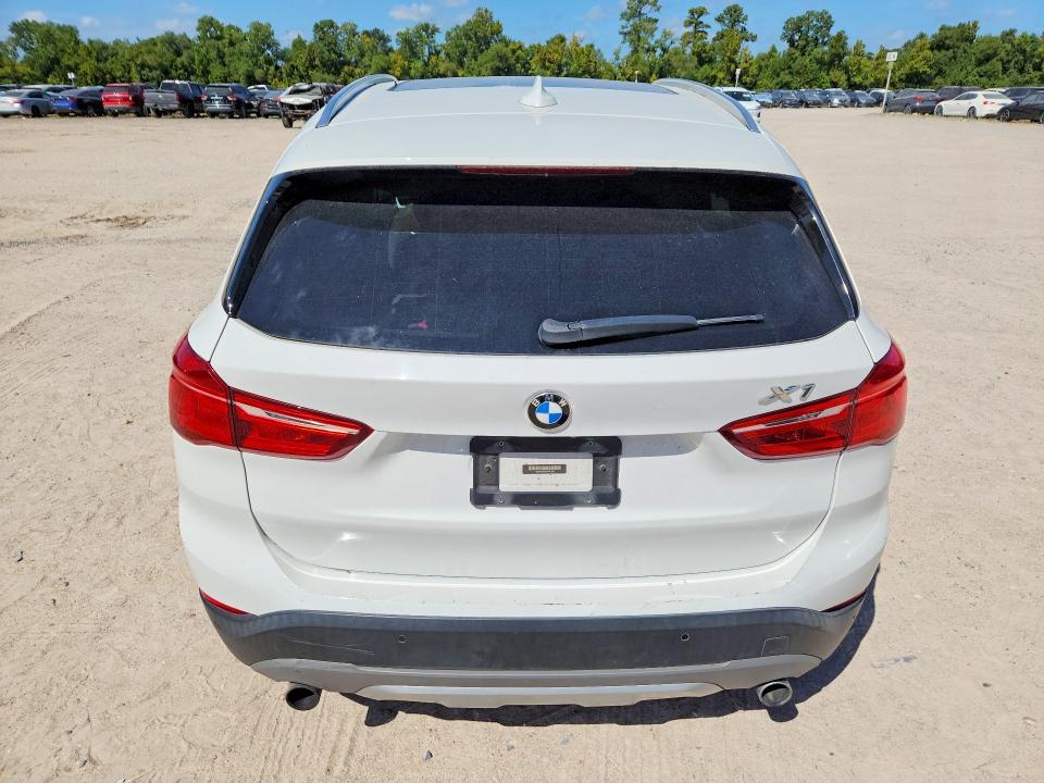 Zdjęcie 6 z aukcji – 2016 BMW X1 z VIN WBXHT3Z35G4A51642