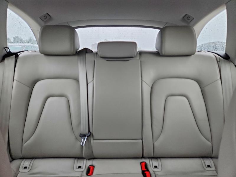صورة رقم 10 من المزاد - 2012 AUDI A4 مع VIN WAUSFAFL5CA050435