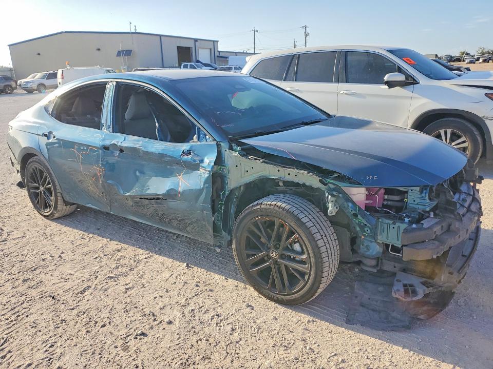 Photo 4 from auction – 2025 TOYOTA CAMRY with VIN 4T1DAACK1SU080417