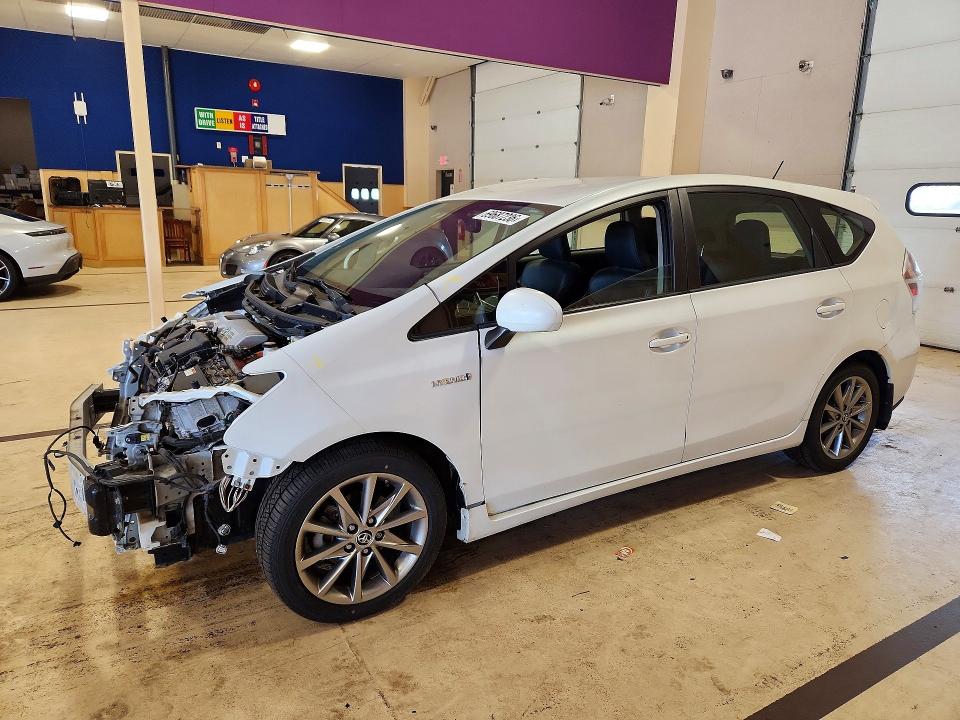 2015 TOYOTA PRIUS V - Търг №69687236