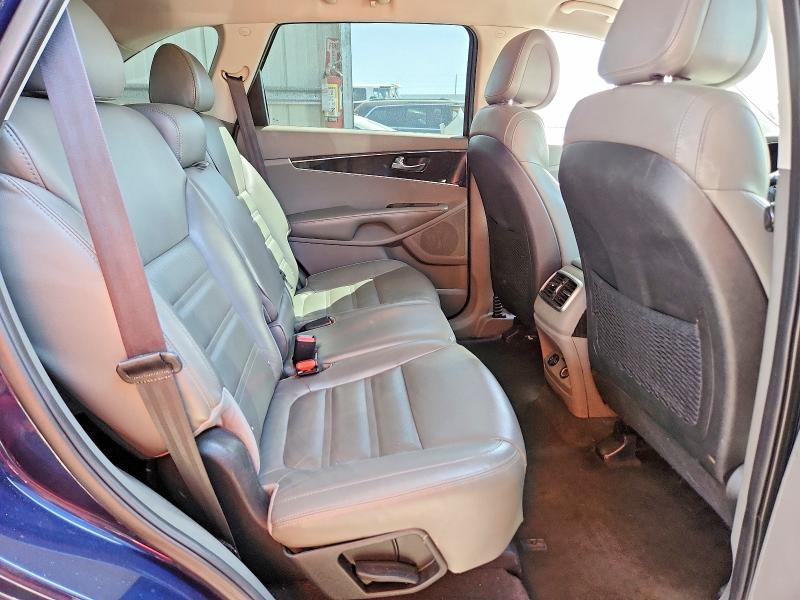 Фото 11 с аукциона – 2016 KIA SORENTO с VIN 5XYPH4A13GG047159