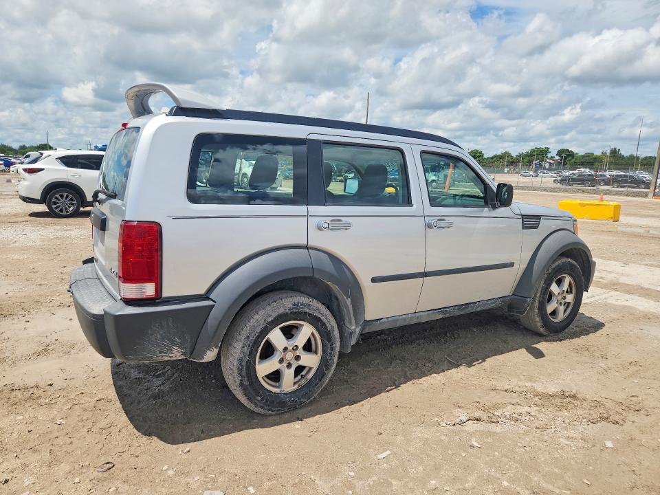 Zdjęcie 3 z aukcji – 2008 DODGE NITRO z VIN 1D8GU28K08W123215