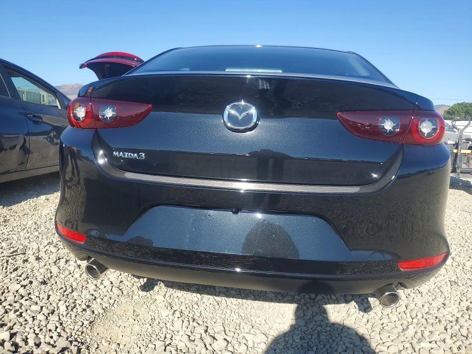 Снимка 6 от търг – 2026 MAZDA 3 с VIN JM1BPACL5T1892325