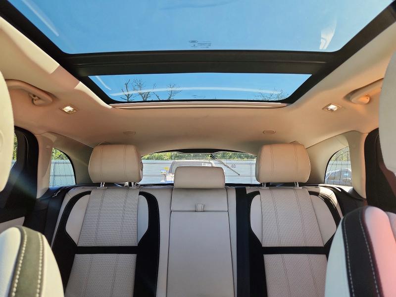 Photo 10 from auction – 2021 LAND ROVER RANGE ROVER VELAR with VIN SALYJ2EX5MA315175