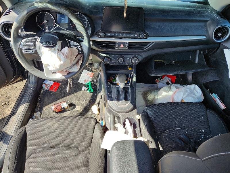 Foto 8 de la subasta – 2021 KIA FORTE con VIN 3KPF24AD2ME393316