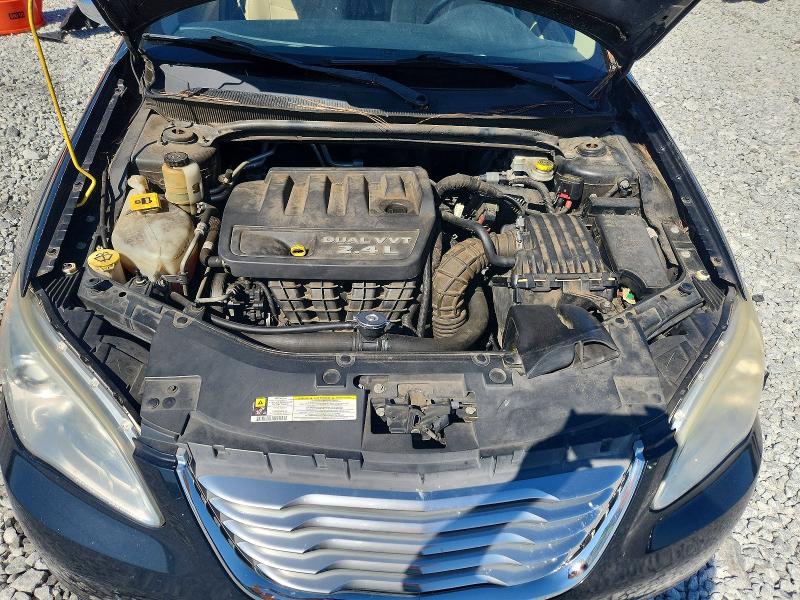 Снимка 11 от търг – 2012 CHRYSLER 200 с VIN 1C3CCBCB6CN108373