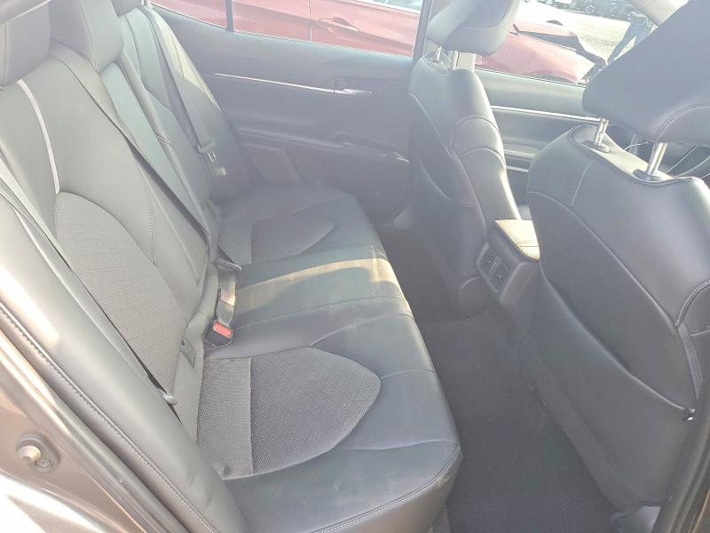 Снимка 10 от търг – 2022 TOYOTA CAMRY с VIN 4T1K61AK0NU026803