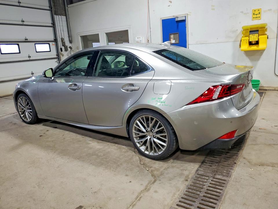 Photo 2 from auction – 2016 LEXUS IS with VIN JTHCM1D23G5008110