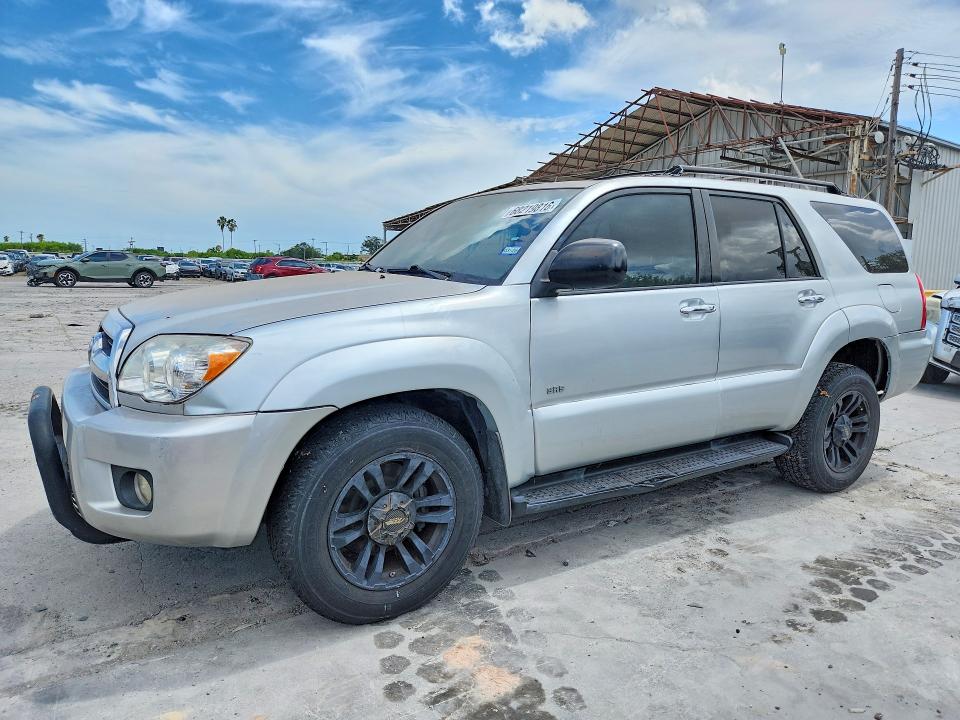 TOYOTA 4RUNNER 2008 مع رقم تعريف المركبة JTEZU14R08K002286 - صورة من المزاد