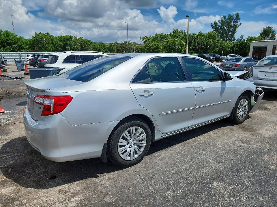 Photo 3 from auction – 2012 TOYOTA CAMRY with VIN 4T1BF1FK8CU147083