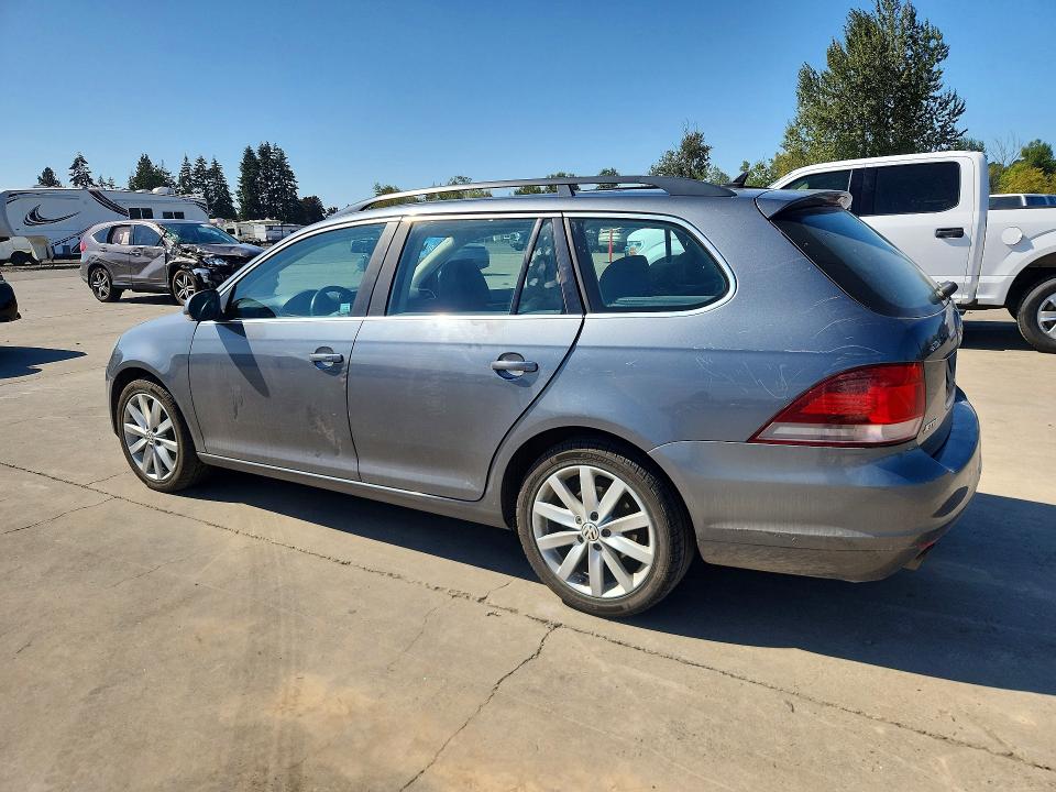 Photo 2 from auction – 2013 VOLKSWAGEN JETTA with VIN 3VWPL7AJ7DM665273