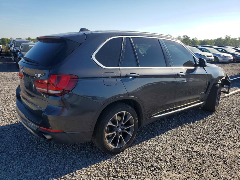 Снимка 3 от търг – 2015 BMW X5 с VIN 5UXKR0C58F0K54276