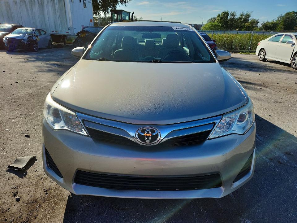 Photo 5 from auction – 2013 TOYOTA CAMRY with VIN 4T4BF1FK8DR306336
