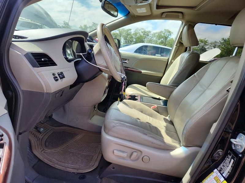 Снимка 7 от търг – 2013 TOYOTA SIENNA с VIN 5TDDK3DC4DS069987