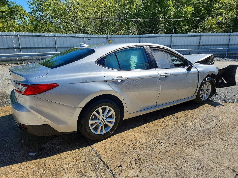 Photo 3 from auction – 2025 TOYOTA CAMRY with VIN 4T1DAACK6SU592724
