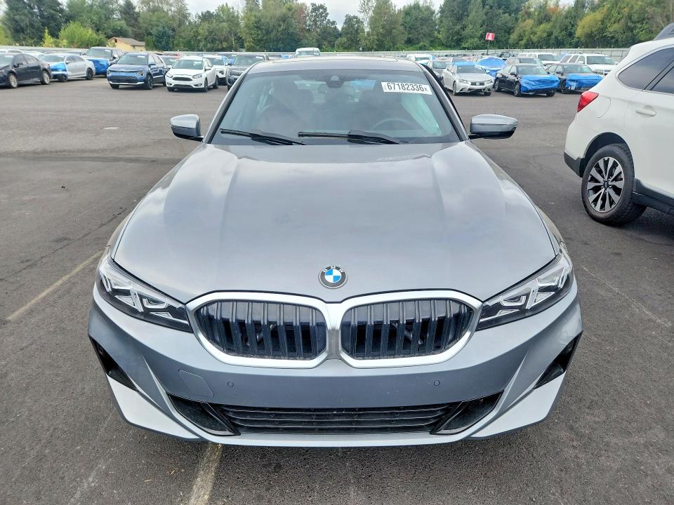 Photo 5 from auction – 2023 BMW 330XI with VIN 3MW89FF04P8D78242
