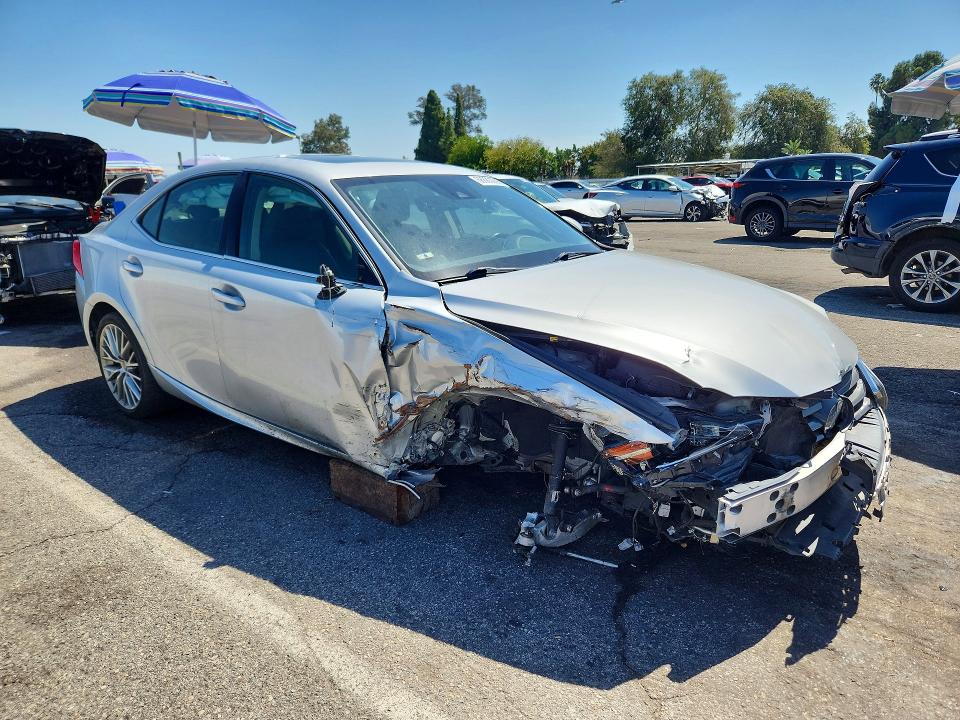 Zdjęcie 4 z aukcji – 2017 LEXUS IS z VIN JTHBA1D26H5039969