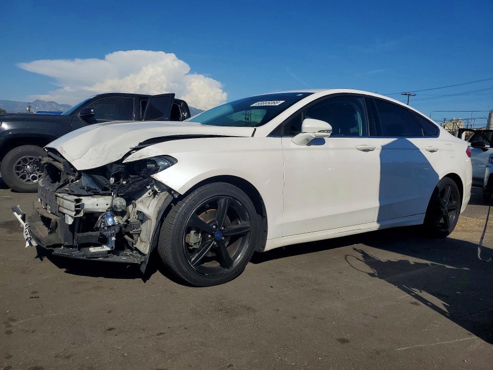 Снимка 1 от търг – 2016 FORD FUSION с VIN 3FA6P0H71GR342001