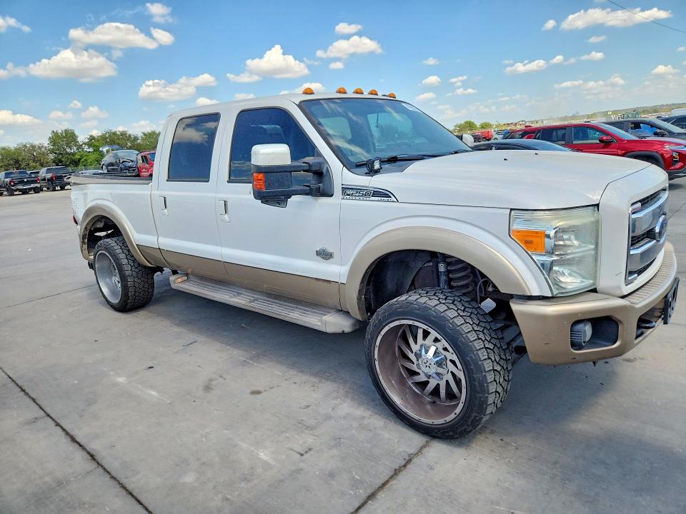 Photo 4 from auction – 2013 FORD F250 with VIN 1FT7W2BT3DEA83528