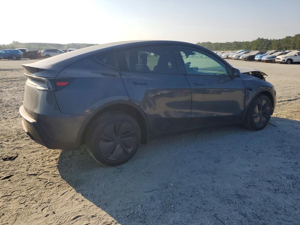 Foto 3 de la subasta – 2026 TESLA MODEL Y con VIN 7SAYGDED6TA652256