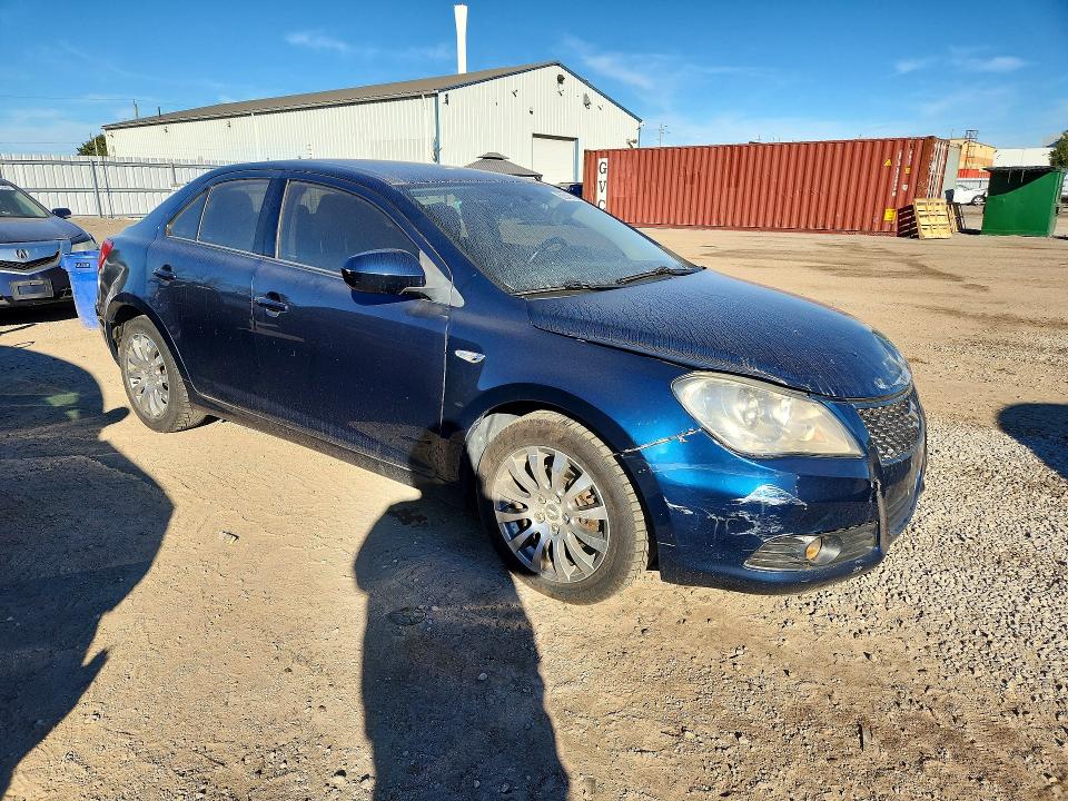 Снимка 4 от търг – 2013 SUZUKI KIZASHI с VIN JS2RF9A33D6100413