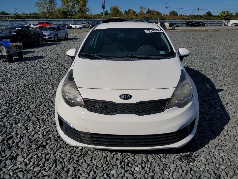 Foto 5 de la subasta – 2016 KIA RIO con VIN KNADM4A3XG6638444