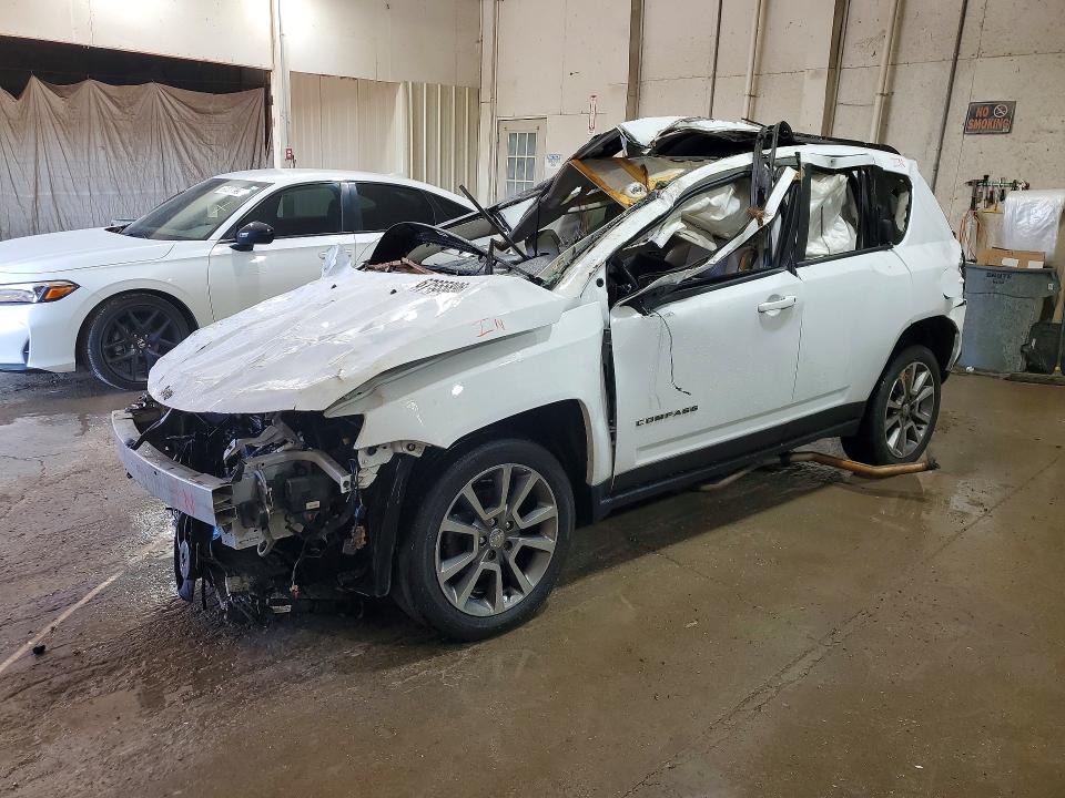 JEEP COMPASS 2015 with VIN 1C4NJCCB0FD156218 - Photo from auction