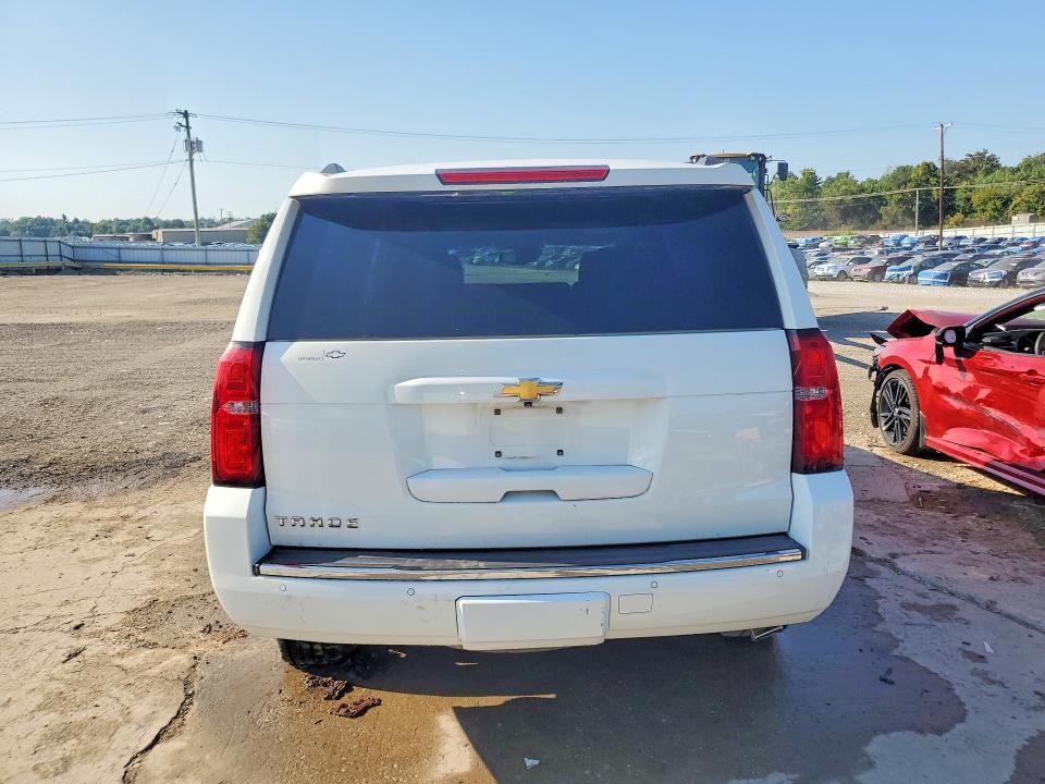 Photo 6 from auction – 2016 CHEVROLET TAHOE with VIN 1GNSCCKC7GR287049