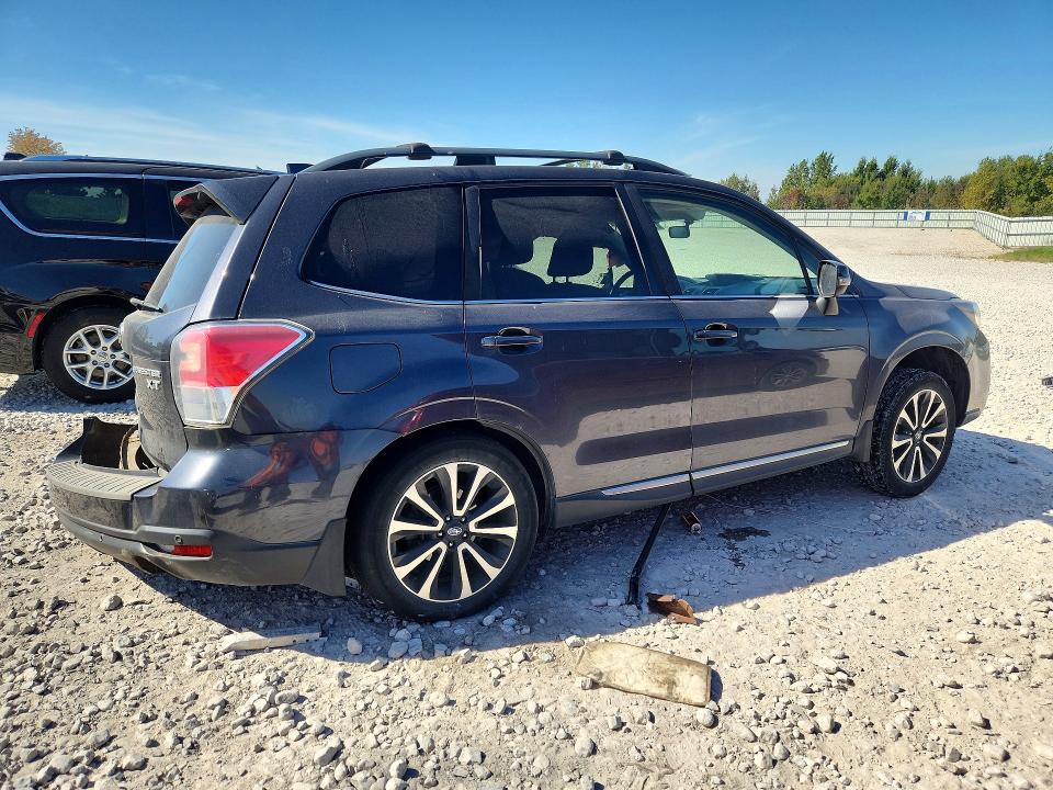 Фото 3 с аукциона – 2017 SUBARU FORESTER с VIN JF2SJGWC7HH535244
