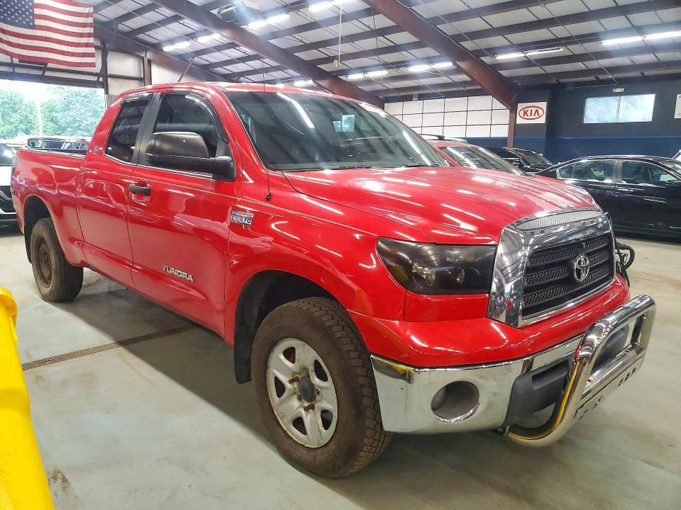 Photo 4 from auction – 2007 TOYOTA TUNDRA with VIN 5TFBV54117X010208