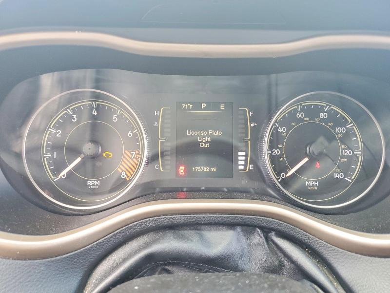 Photo 9 from auction – 2014 JEEP CHEROKEE with VIN 1C4PJMCS2EW223340