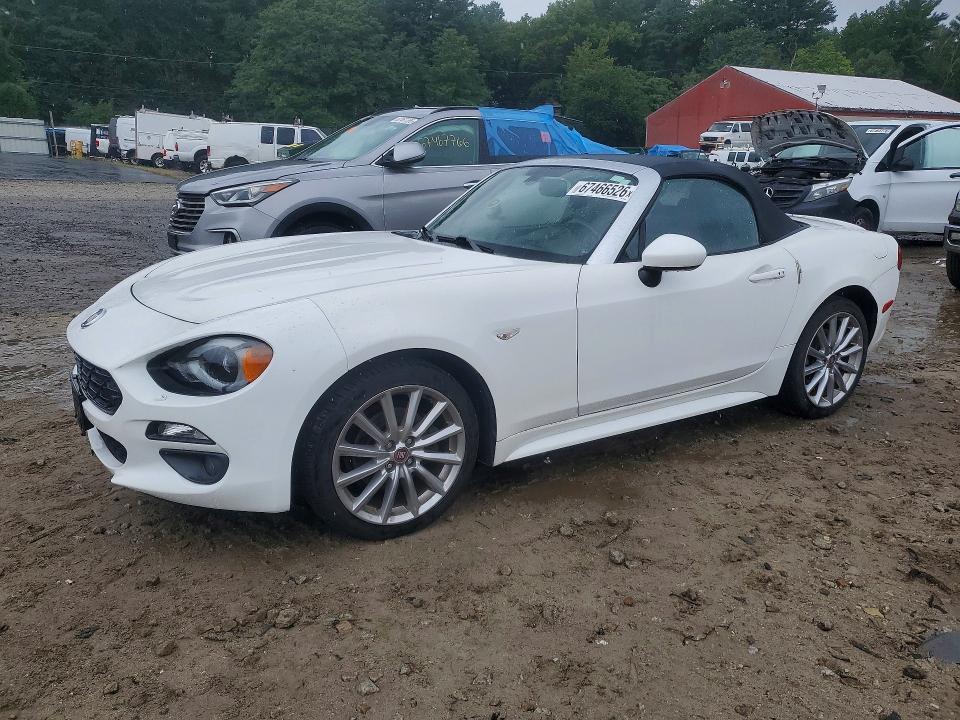 2017 FIAT 124 SPIDER - Търг №67466526