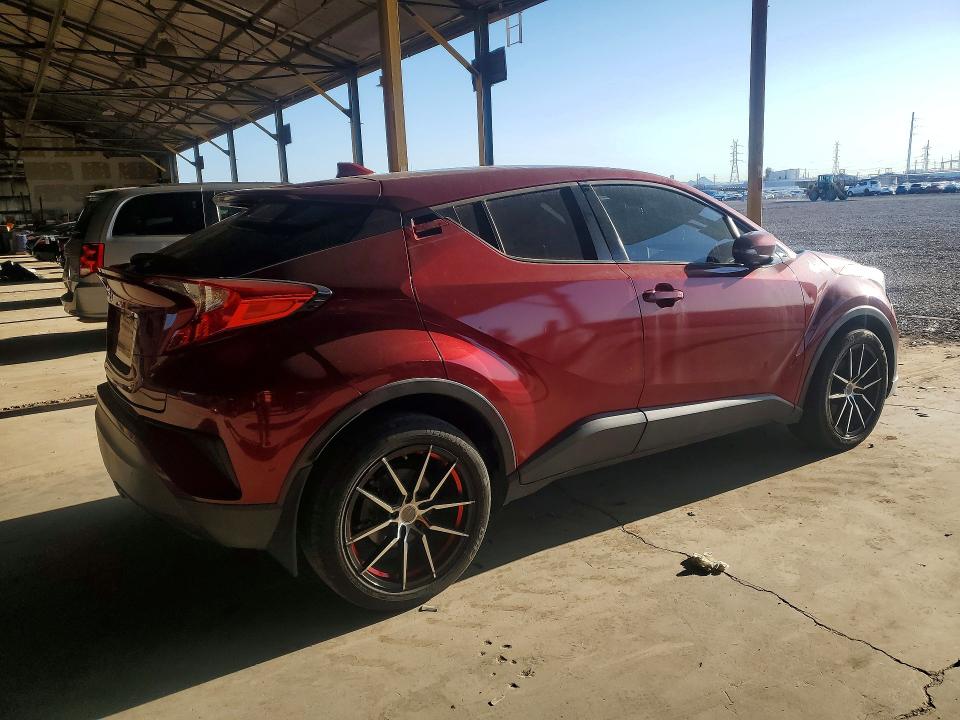 Photo 3 from auction – 2018 TOYOTA C-HR with VIN NMTKHMBX8JR018990