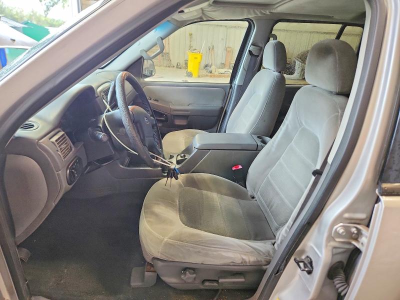 Photo 7 from auction – 2005 FORD EXPLORER with VIN 1FMZU73KX5UB49822