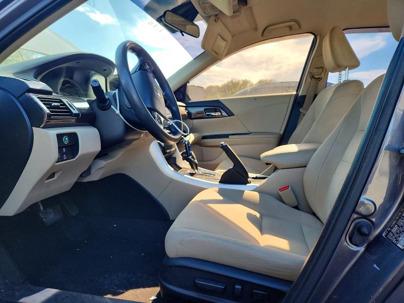 Photo 7 from auction – 2017 HONDA ACCORD with VIN JHMCR6F31HC016093