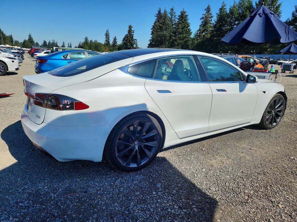 Photo 3 from auction – 2019 TESLA MODEL S with VIN 5YJSA1E23KF304109