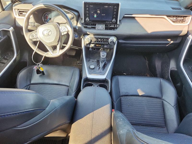Photo 8 from auction – 2019 TOYOTA RAV4 with VIN 2T3EWRFV3KW023010