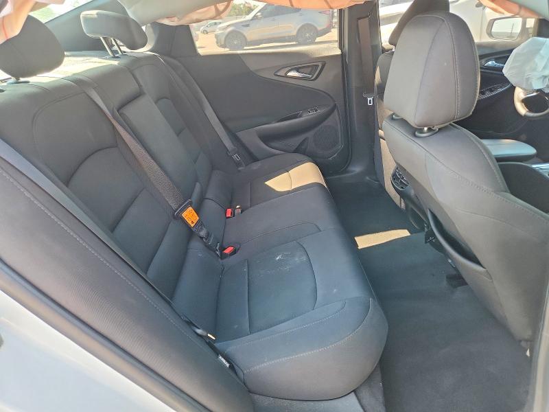 Photo 10 from auction – 2017 CHEVROLET MALIBU with VIN 1G1ZJ5SU8HF273691