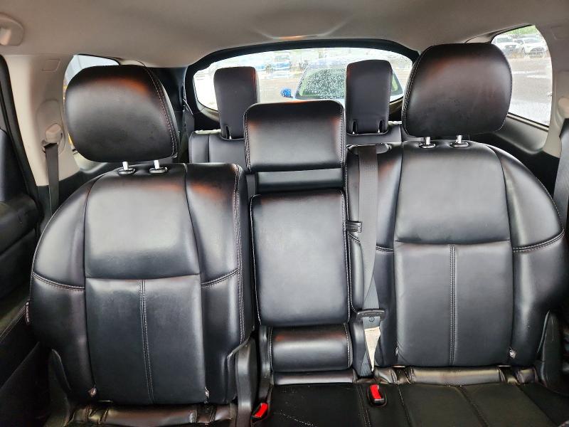 Photo 10 from auction – 2019 NISSAN PATHFINDER with VIN 5N1DR2MN5KC606108