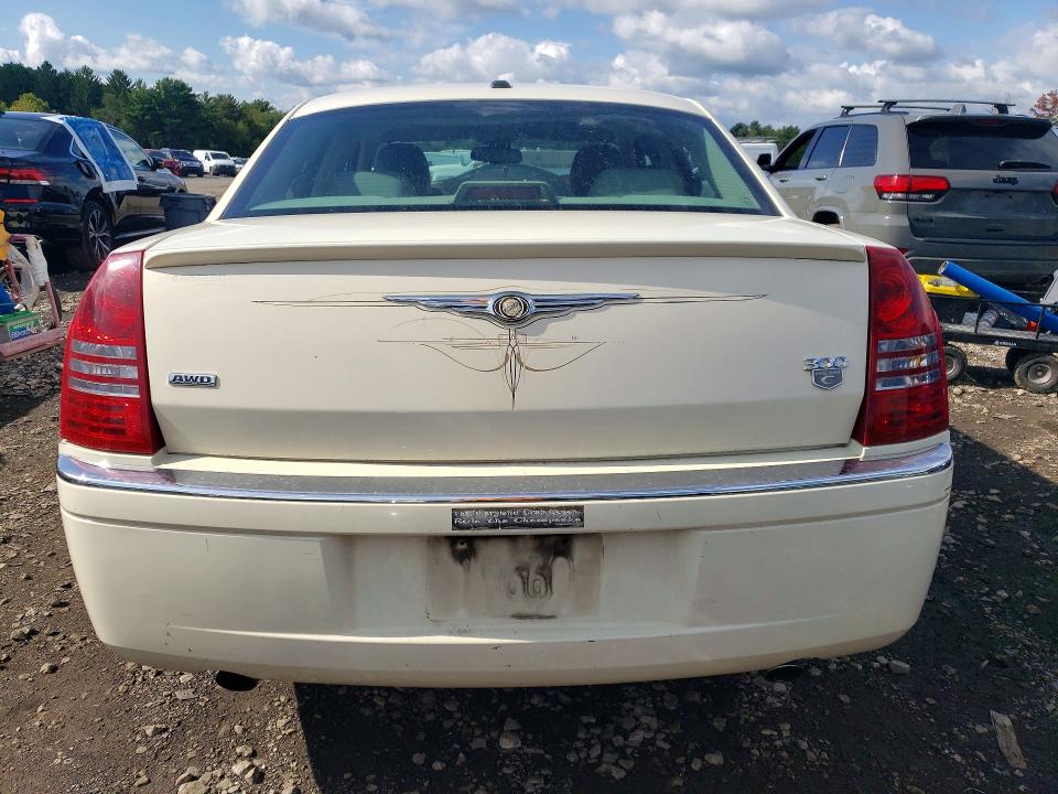 صورة رقم 6 من المزاد - 2007 CHRYSLER 300C مع VIN 2C3KK63H57H827560