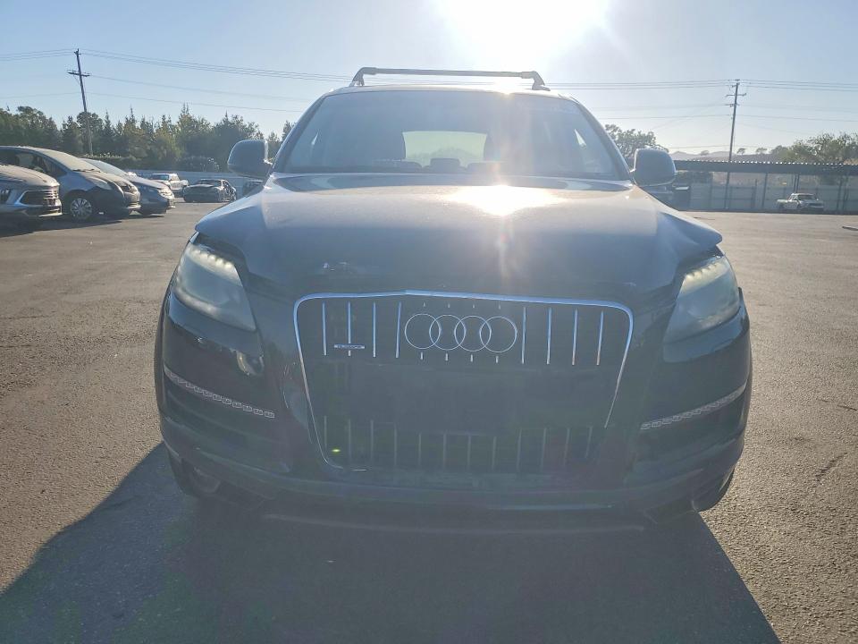 Photo 5 from auction – 2014 AUDI Q7 with VIN WA1LGAFE1ED010483