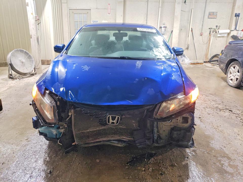 Снимка 5 от търг – 2015 HONDA CIVIC с VIN 19XFB2F58FE003344
